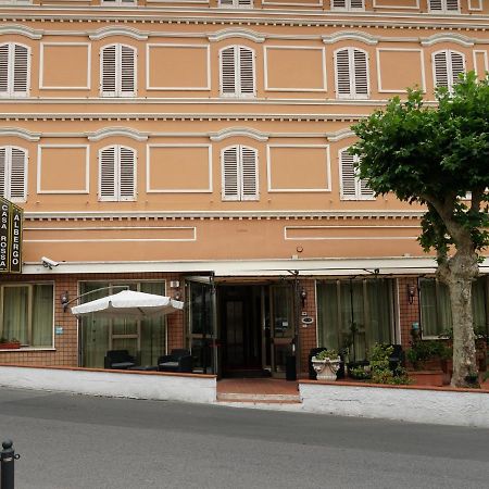 Hotel Casa Rossa Montecatini Terme Bagian luar foto