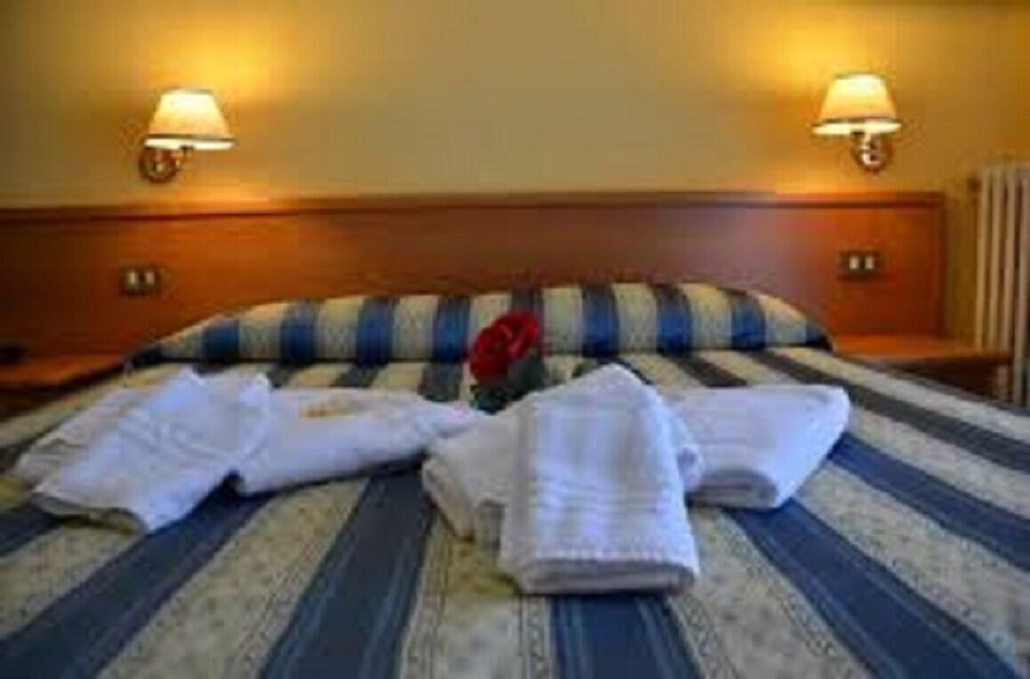 Hotel Casa Rossa Montecatini Terme Bagian luar foto