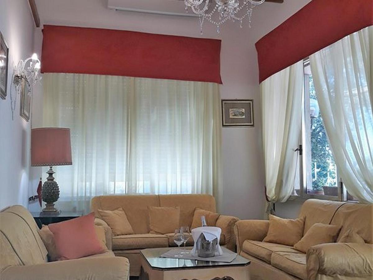 Hotel Casa Rossa Montecatini Terme Bagian luar foto