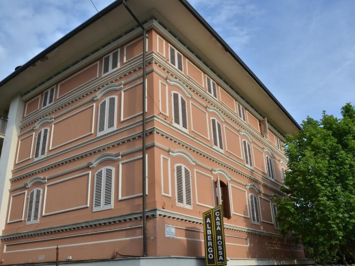 Hotel Casa Rossa Montecatini Terme Bagian luar foto